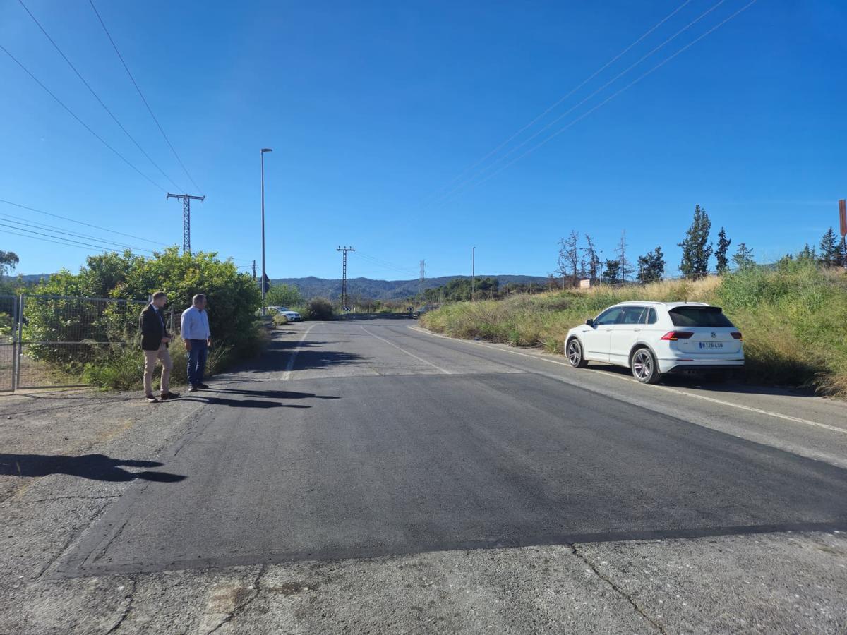 Visita de la finalización de los trabajos de renovación de asfaltado y pavimento en Sangonera la Verde.