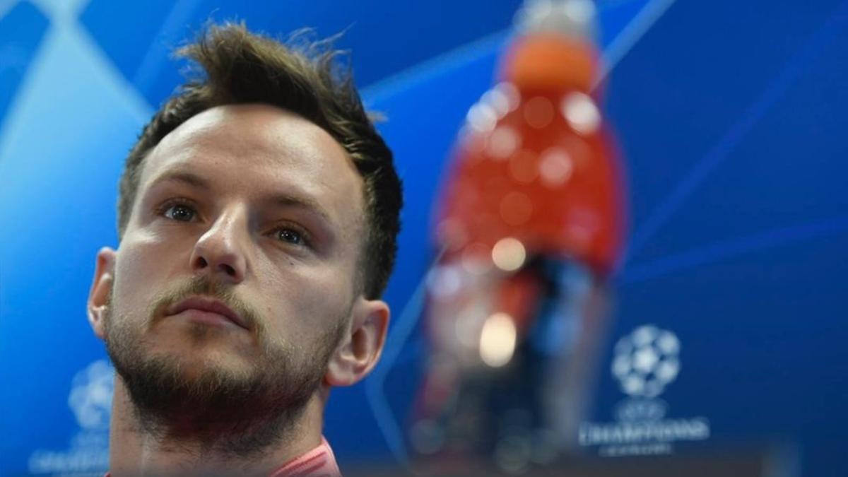 Ivan Rakitic, en la conferencia de prensa de hoy en la Ciudad Deportiva Joan Gamper.