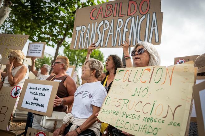 Reunión del Cabildo con Ayuntamiento de Tacoronte y vecinos de El Pris