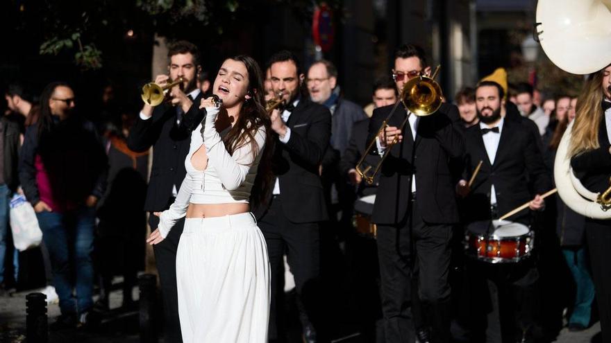 Amaia Romero sorprende a los espectadores con una espectacular puesta en escena para presentar su nuevo single