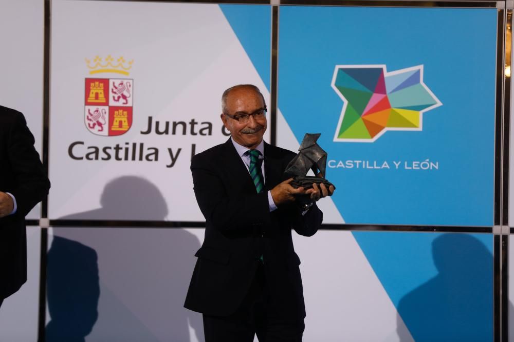 XXXII Premios Francisco de Cossío