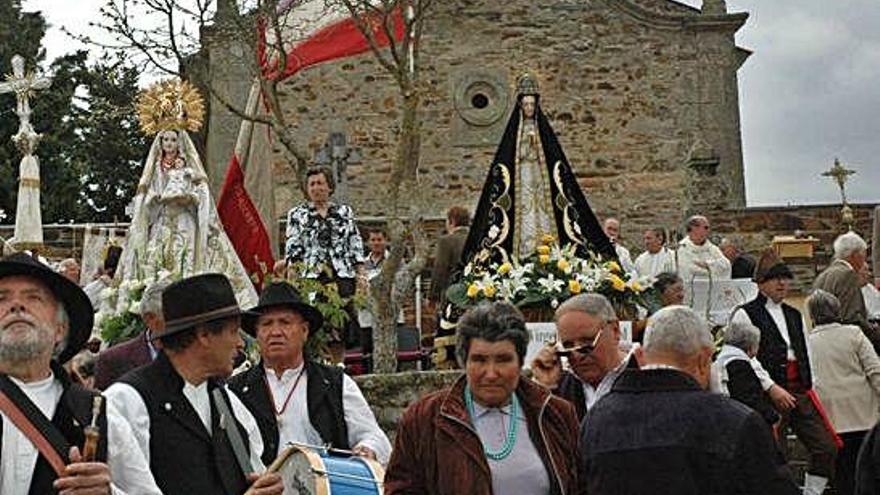 Desarrollo de la procesión de La Soledad en una celebración anterior.