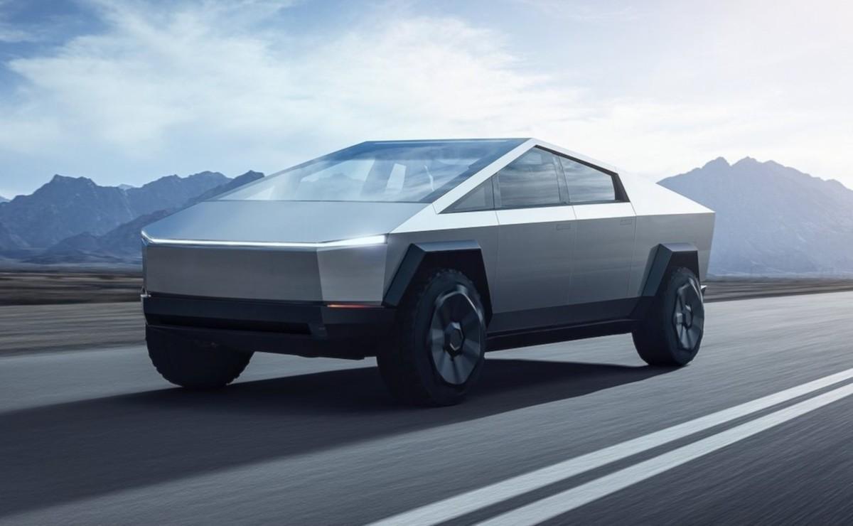 Luces y sombras: Tesla pone fecha a la producción del Cybertruck pero le sube el precio