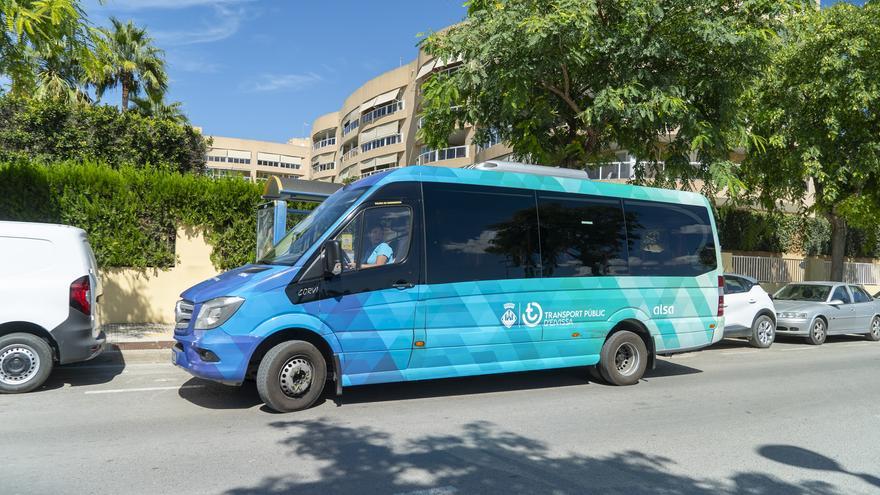 La línea de bus que une los aparcamientos disuasorios con el centro de Ibiza estará en funcionamiento hasta final de octubre