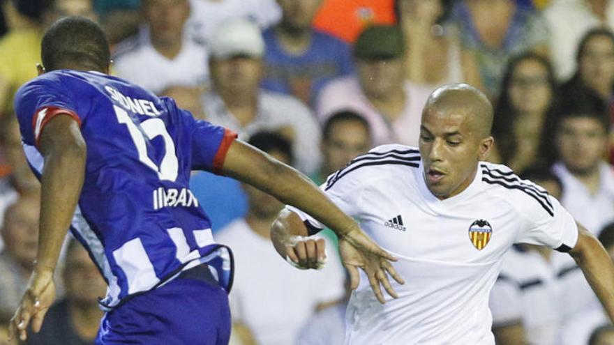 Los cambios hacen jugar al Valencia pero el gol no llega