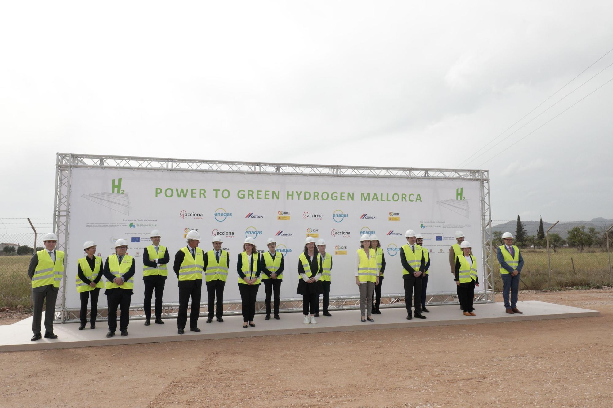 Acto de inauguración de la planta de hidrógeno renovable de Lloseta