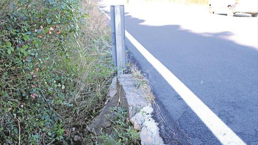 Hallado muerto tras caer a una acequia en su finca de Toga