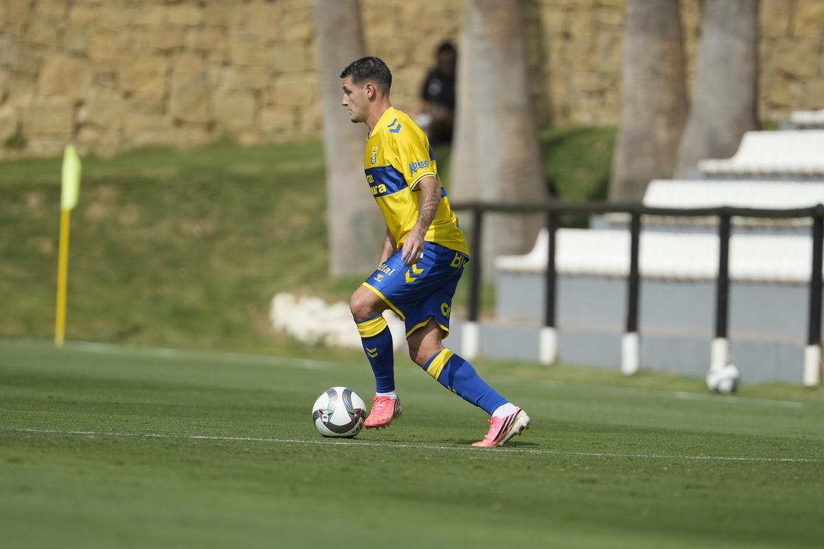 Partido UD Las Palmas- Neom saudí (0-1)