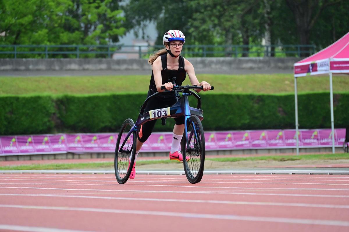 Judith Tortosa durante la carrera de Basauri.