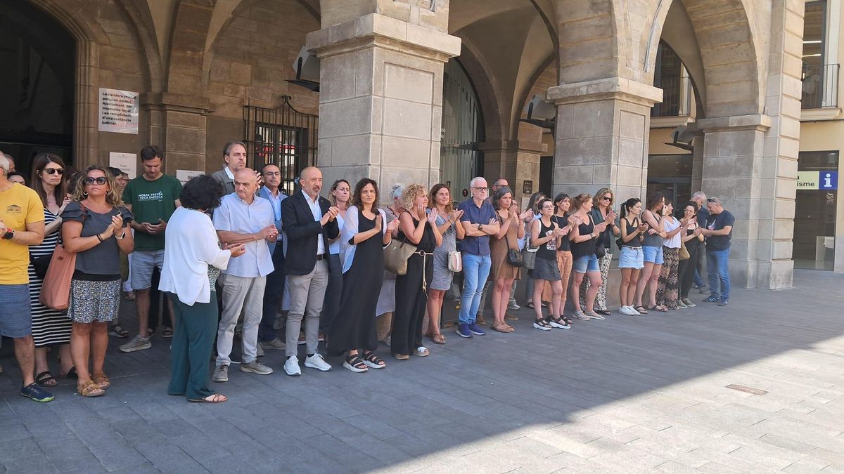Aturada a les portes de l'Ajuntament de Manresa