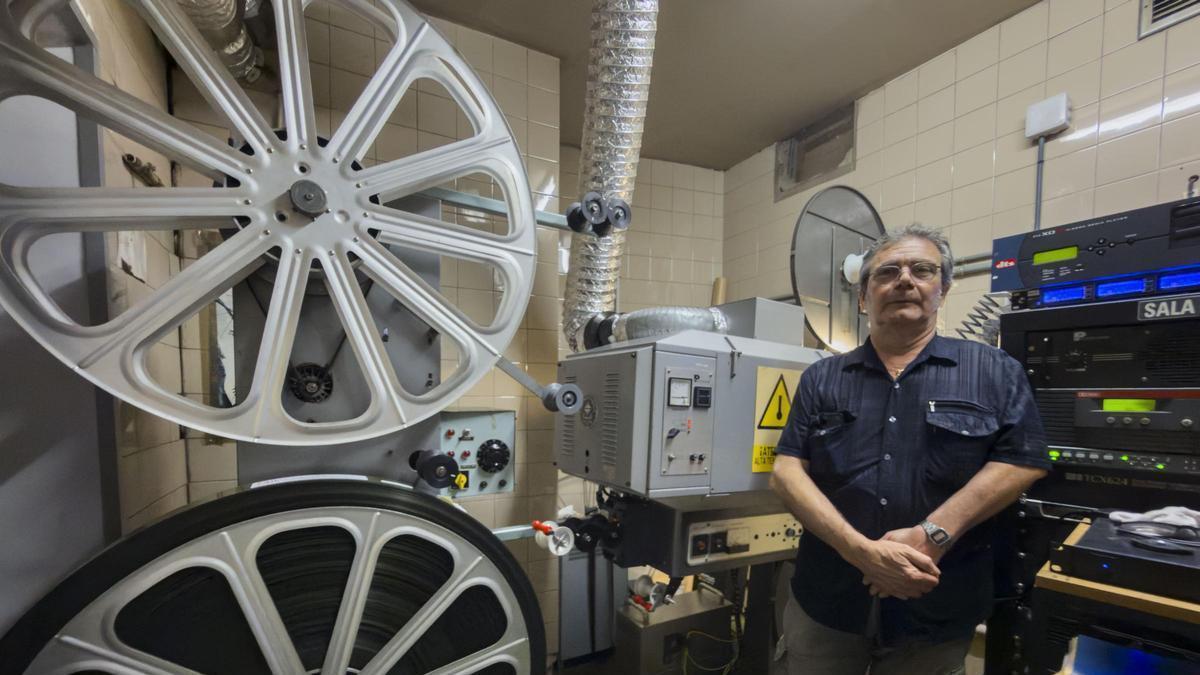 Así funciona el Cinemeccanica Victoria 8 que proyecta 'La Odisea' en 70 mm en el ABC Park
