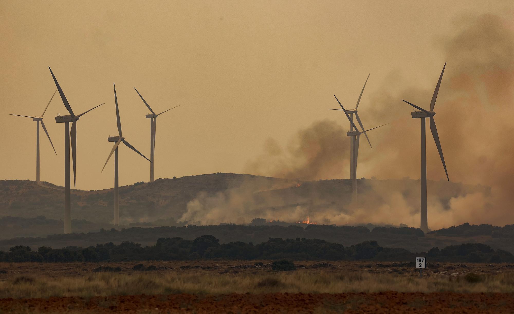 Desoladoras imágenes del incendio de Bejís