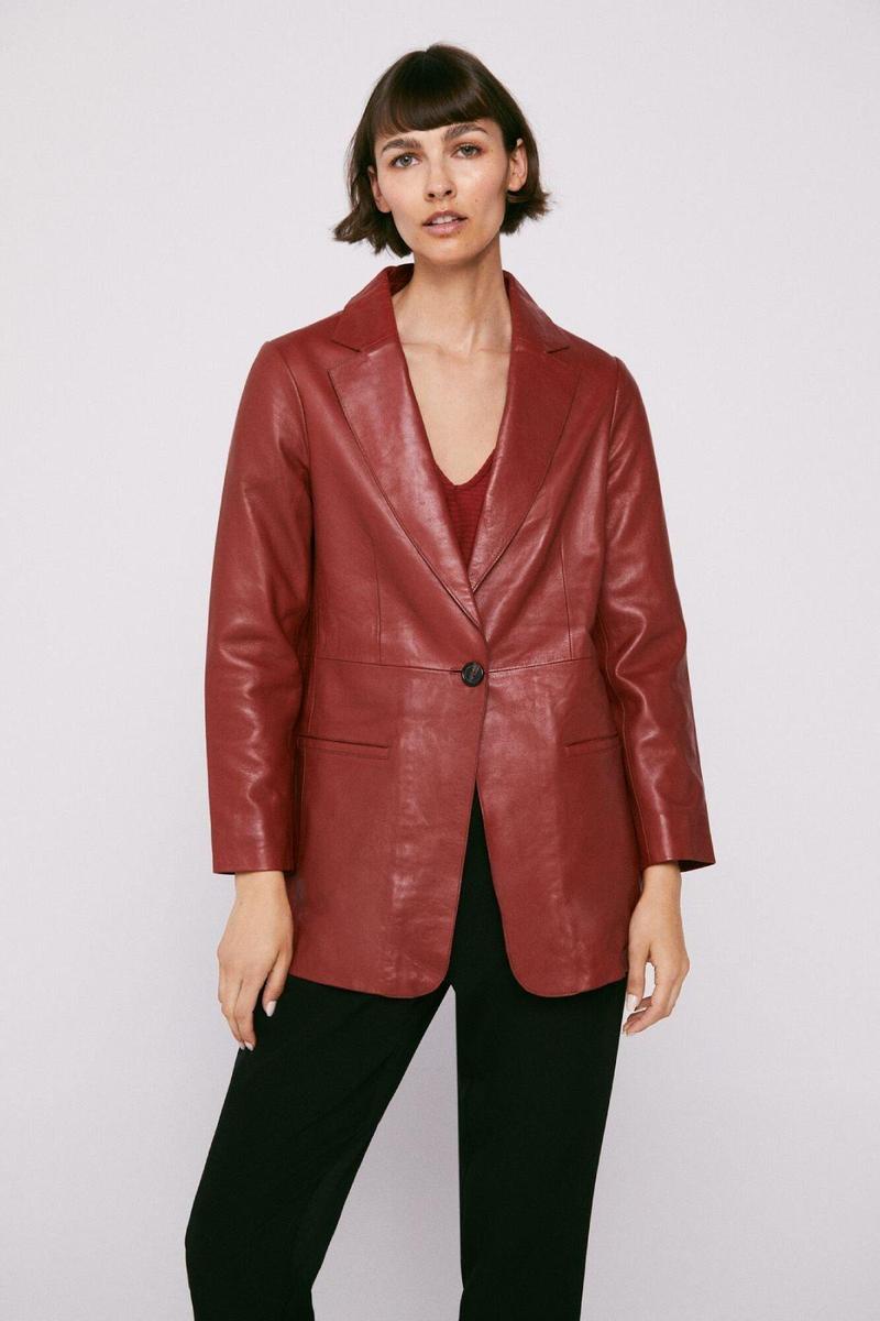 Blazer efecto piel de Cortefiel