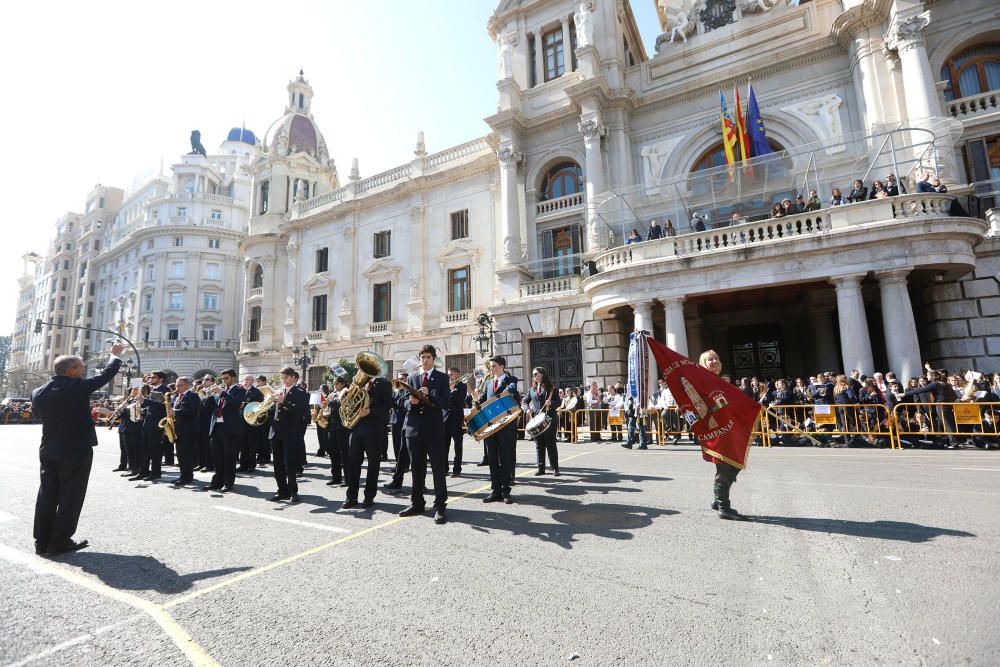 Actos de la Crida: Entrada de bandas de música