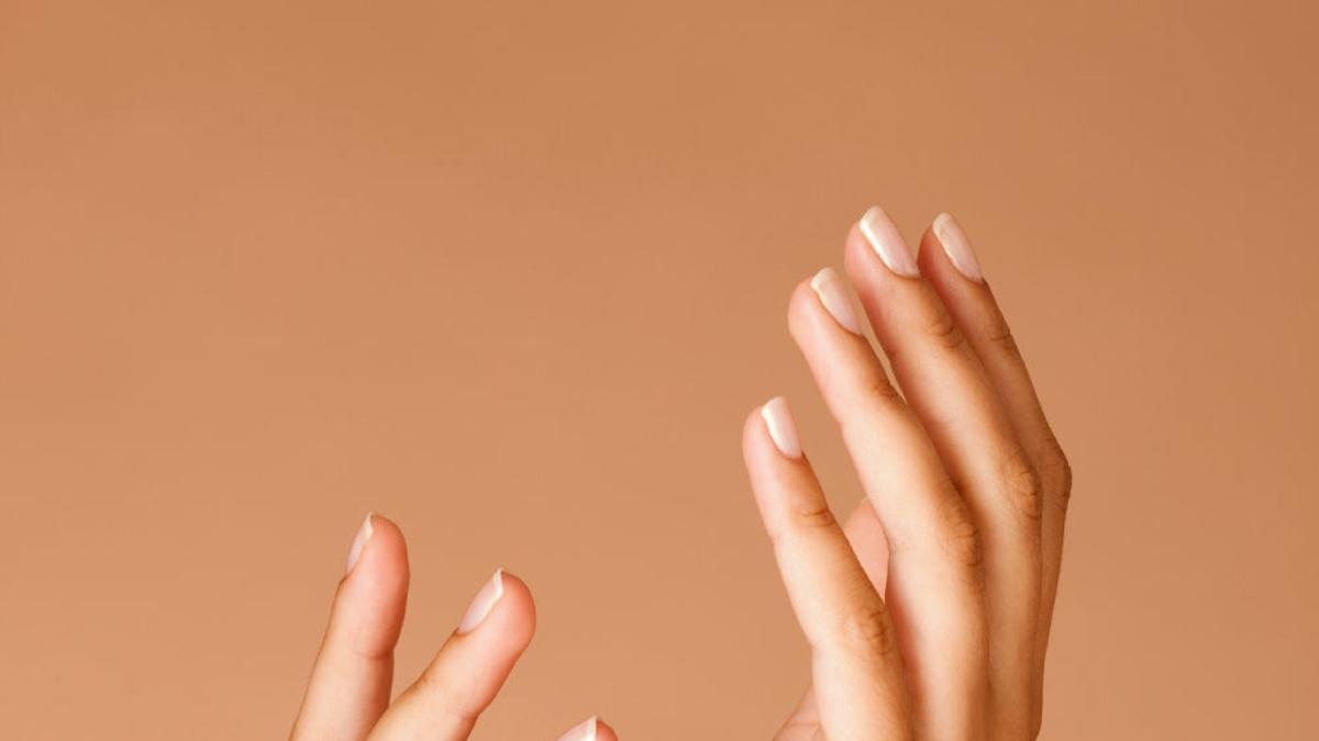Mercadona enfada al personal por 'endurecer' el precio de su producto viral de uñas
