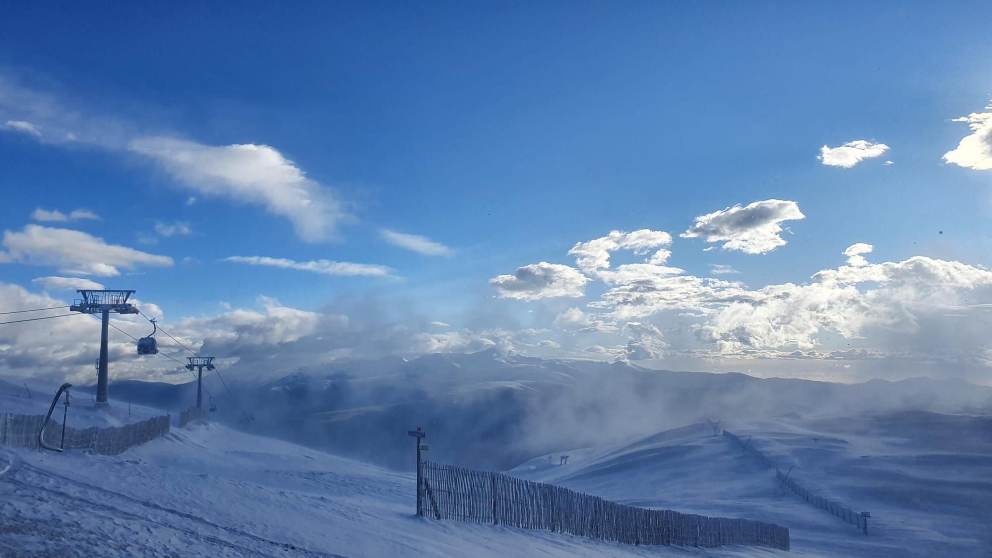 La primera nevada de la temporada a la Cerdanya