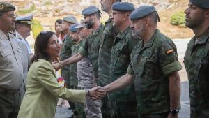 La ministra de Defensa, Margarita Robles, durante su visita al municipio pontevedrés de Vilaboa
