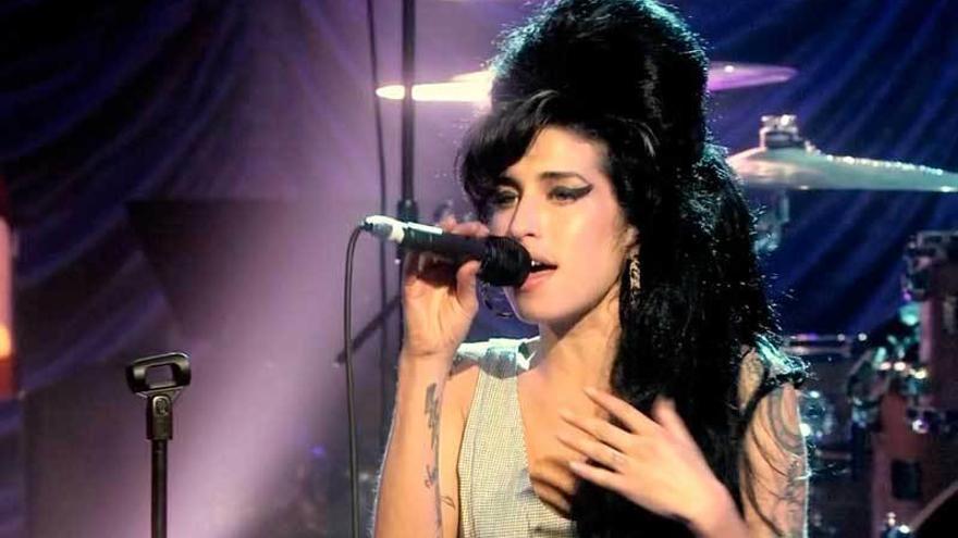 La cantante Amy Winehouse, en un concierto.