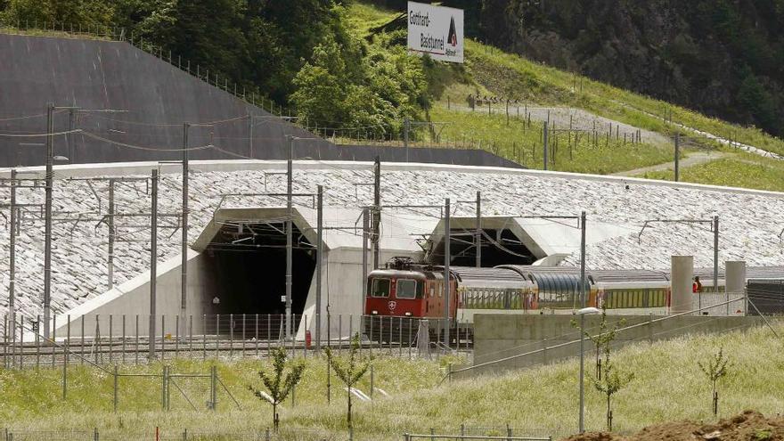 El túnel ferroviario más largo del mundo