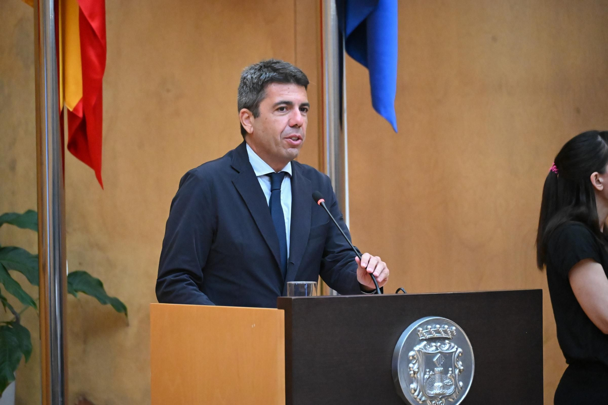 Celebración del Día de Europa en Benidorm y entrega de la distinción a Enrique Ballester