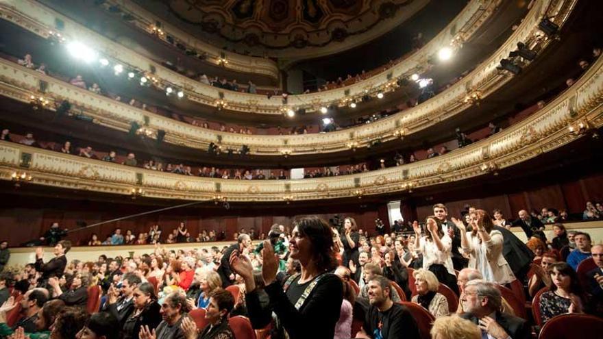 Público asistente a la gala de los premios María Casares de 2015.