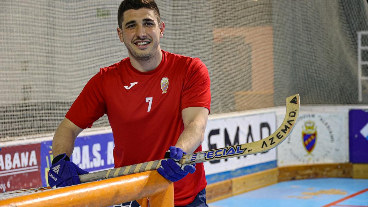 Gonzalo Pérez sonríe durante un entrenamiento.
