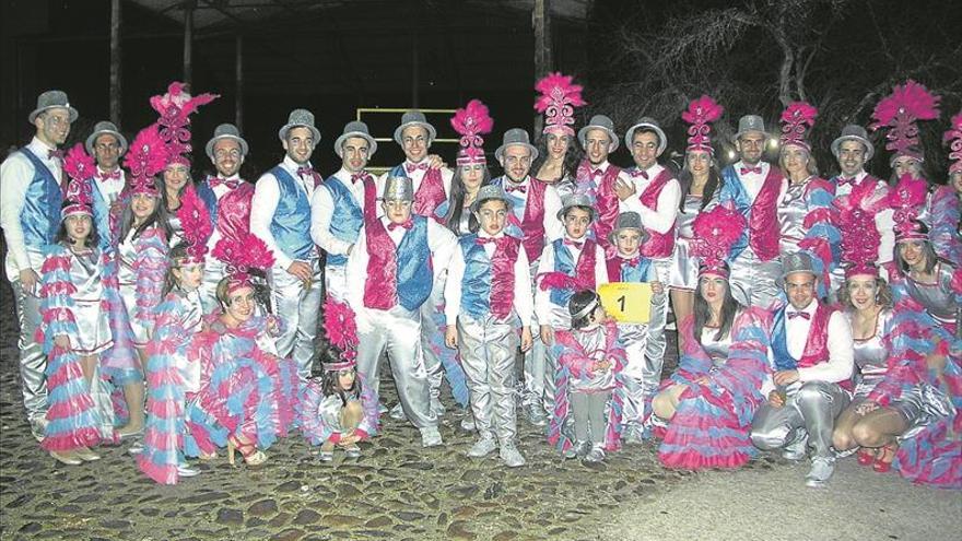 Las fiestas del Carnaval incluyen batucada en uno de los desfiles