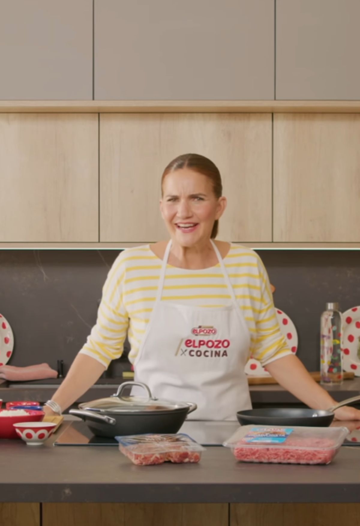 La cocina de la casa de Samantha Vallejo tiene de todo lo que te puedas imaginar