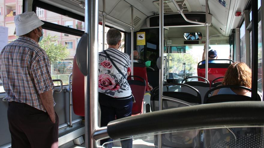 Cancelan cuatro líneas del autobús de Lorca