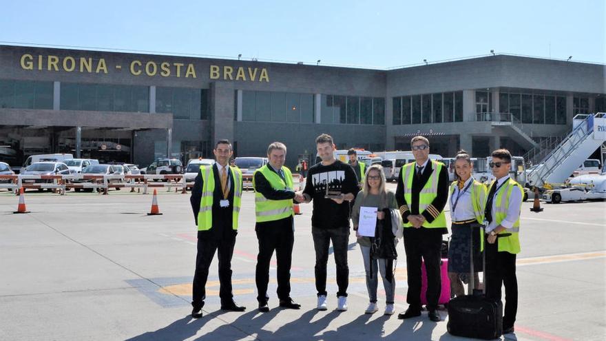 Aena dona la benvinguda al passatger 75 milions a l&#039;Aeroport de Girona