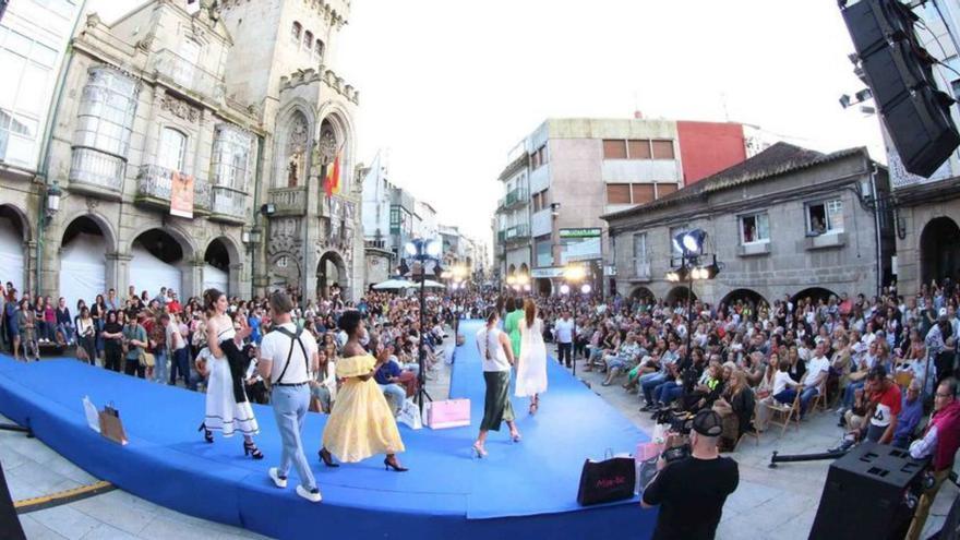 Porriño sucumbe a la moda local en su Fashion Weekend