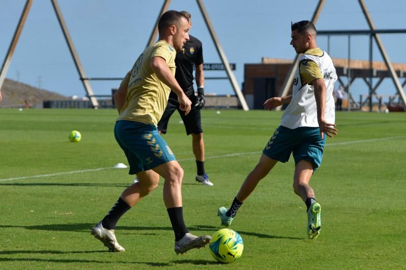 Entrenamiento de la UD Las Palmas (12/10/21)