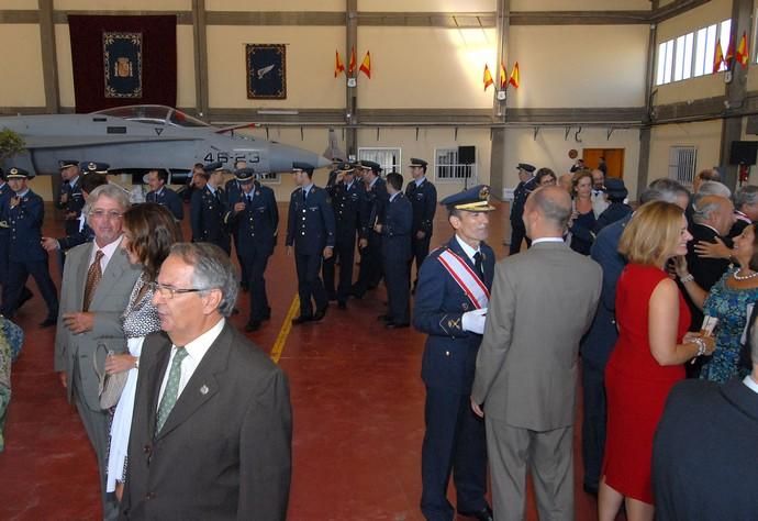 ENTREGA DE CRUCES BASE AEREA