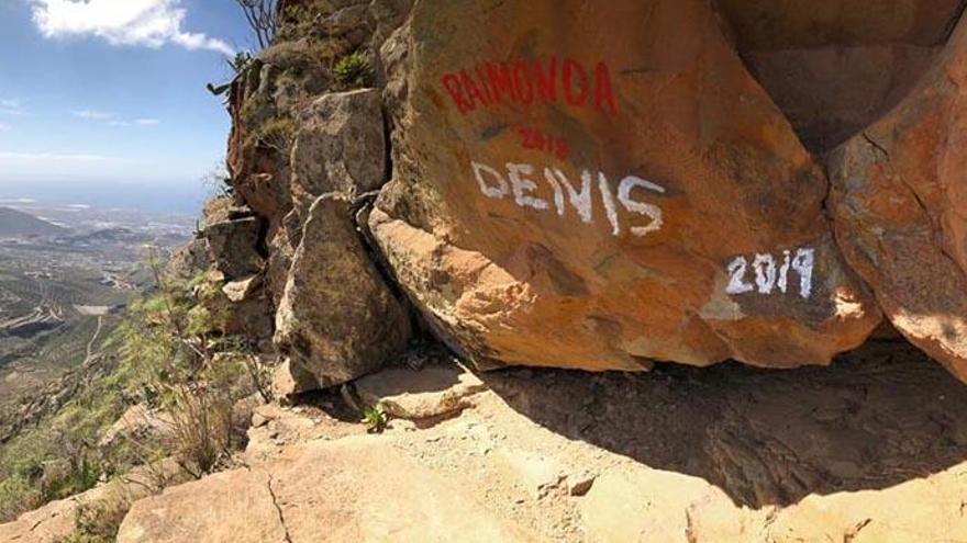 Pintadas en el Roque de Jama.