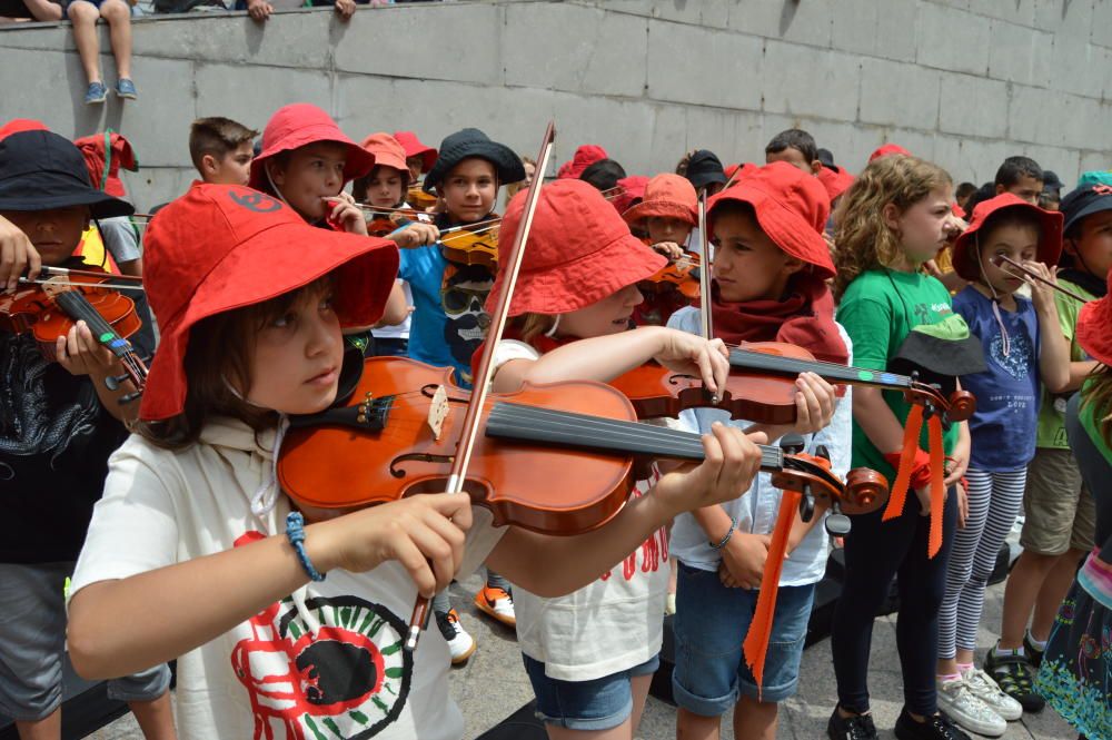 El projecte Superfilharmònics d''orquestres escolars aplega 300 músics en un concert inèdit