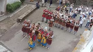 Los Moros y Cristianos de Alcoy donan 5.000 euros al Sanatorio de Fontilles en su tradicional visita