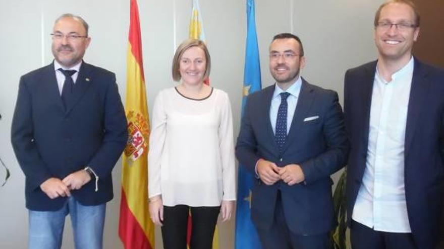 Benlloch logra el compromiso del Consell de revisar la ubicación de la estación intermodal