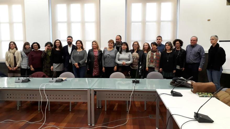 Los participantes en la reunión.