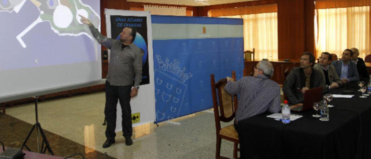 Presentación del proyecto del acuario en el Cabildo de Lanzarote el pasado año.