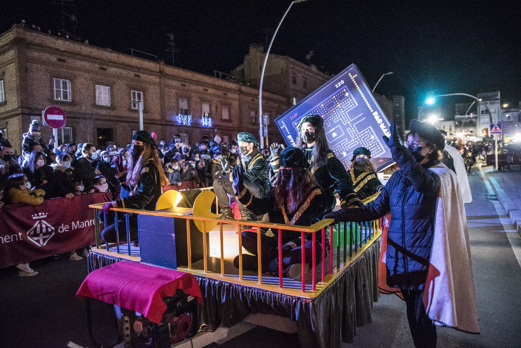 Busca't a les fotos de la Cavalcada de Manresa 2022