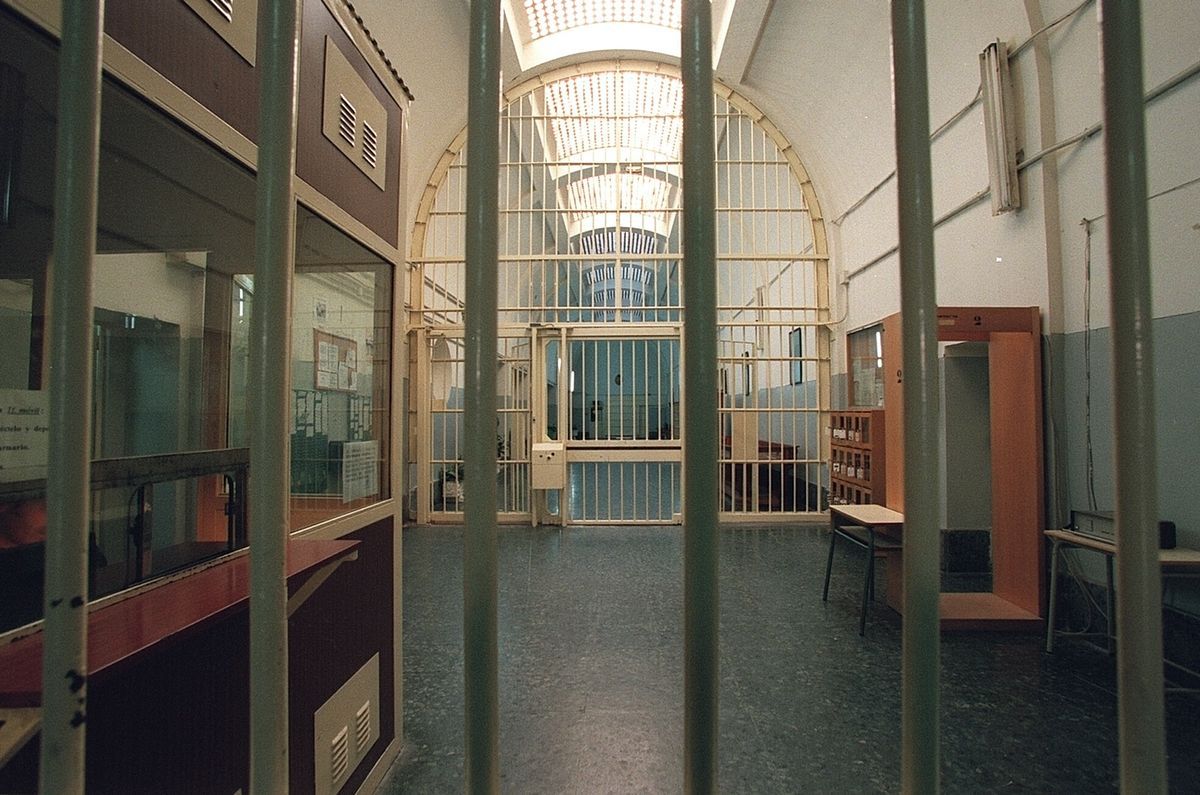 Interior de la cárcel de Carabanchel. / JUAN MANUEL PRATS