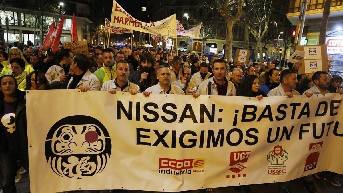 Protesta de los trabajadores de Nissan en plaza Catalunya el pasado día 18 .