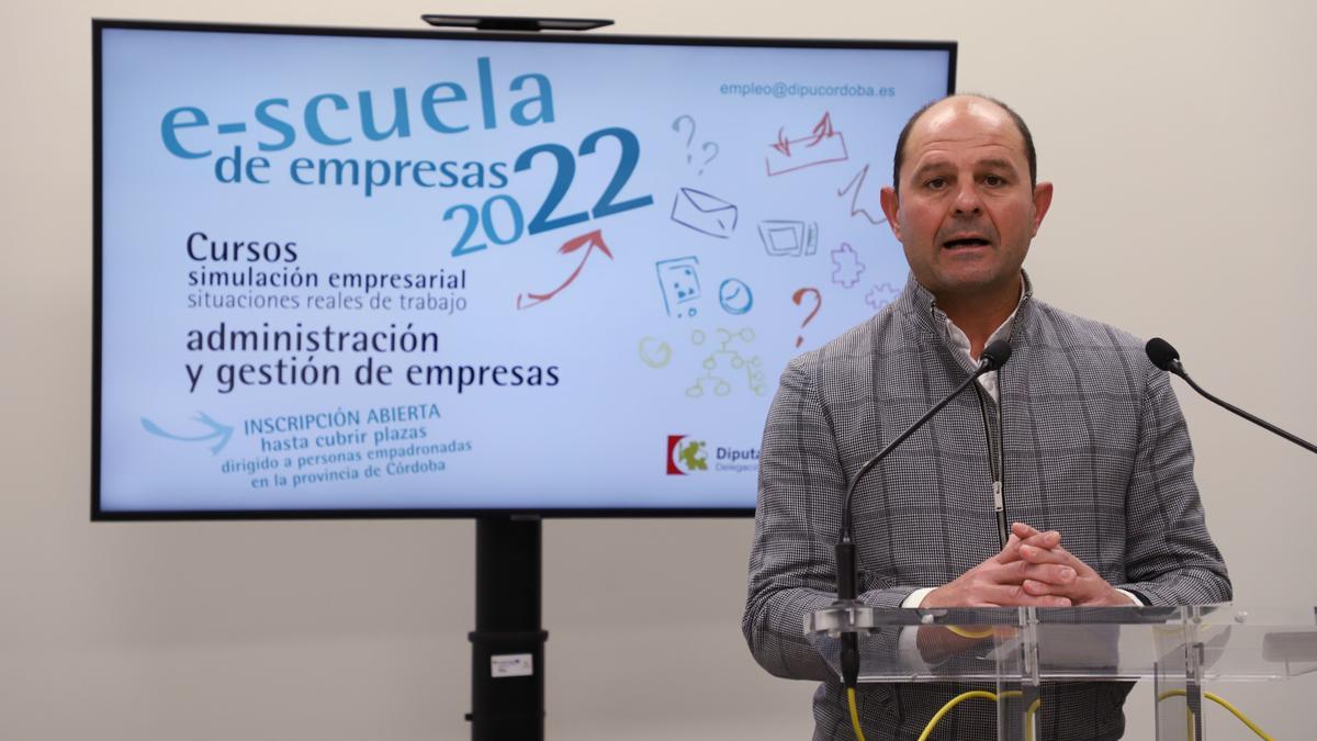 El delegado de Empleo de la Diputación, Miguel Ruz.