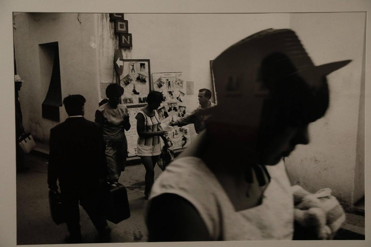 EN IMÁGENES: Inauguración de la exposición de Ramón Masats en el Niemeyer