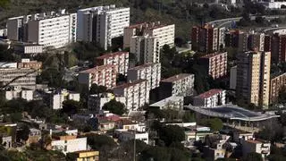 Tres de los barrios más pobres de Barcelona duplican la tasa de problemas de salud mental de la ciudad