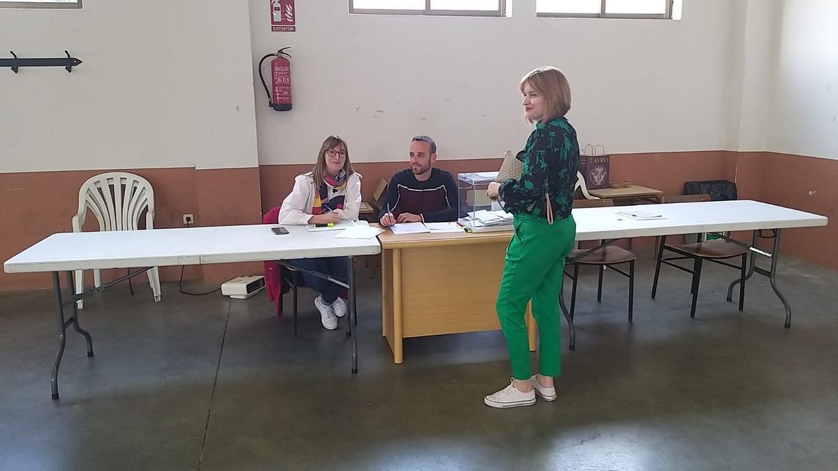 Votaciones en Torres del Carrizal.