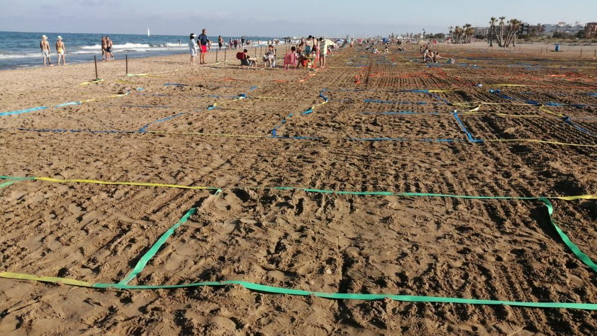 Vista de la playa de Canet tras la reciente parcelación