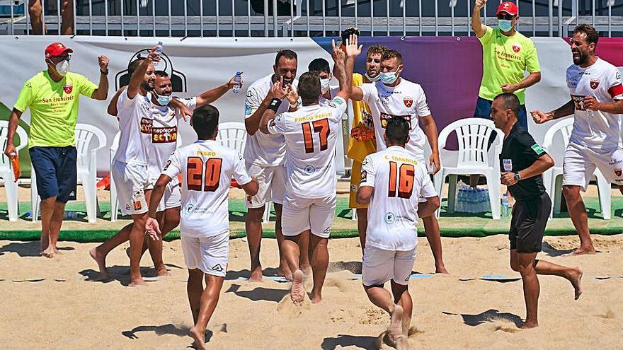 Los jugadores del San Francisco celebran su clasificación.