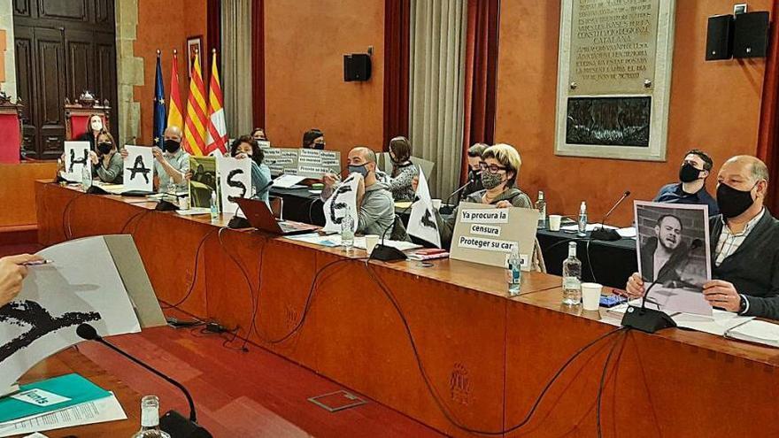 Controvèrsia al ple pel suport al raper Pablo Hasél