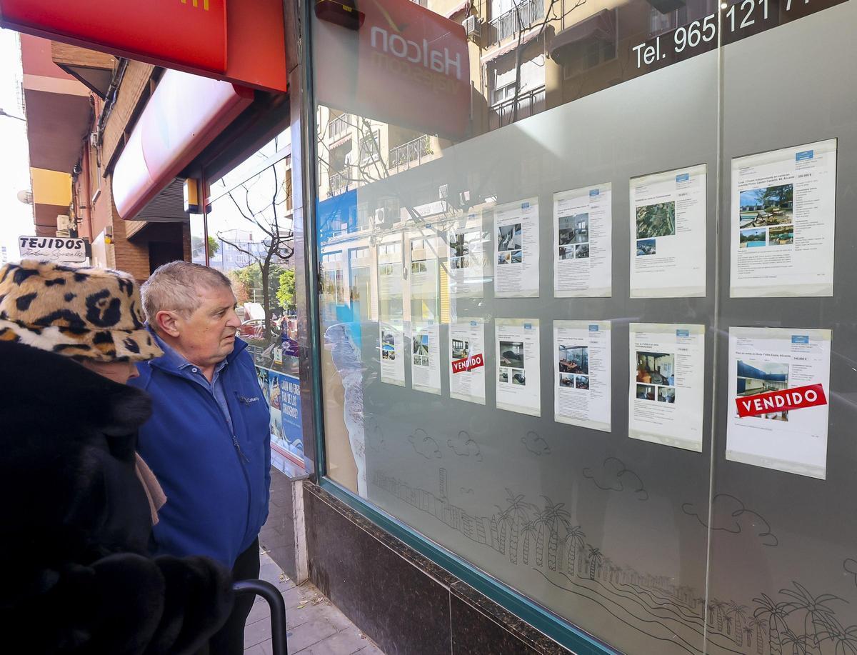 Una inmobiliaria en Alicante.